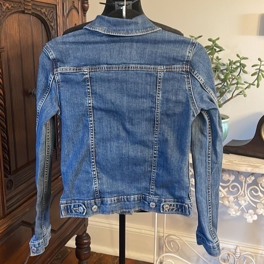 Levi Strauss Denim Jacket Women's size XS - Picture 2 of 6